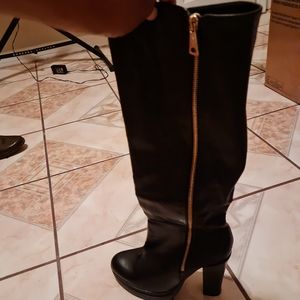 Women's boots